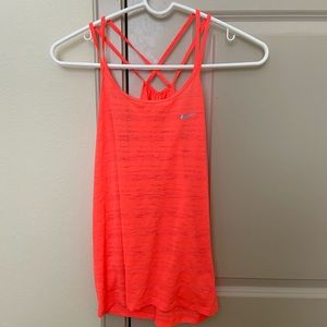 Nike workout tank